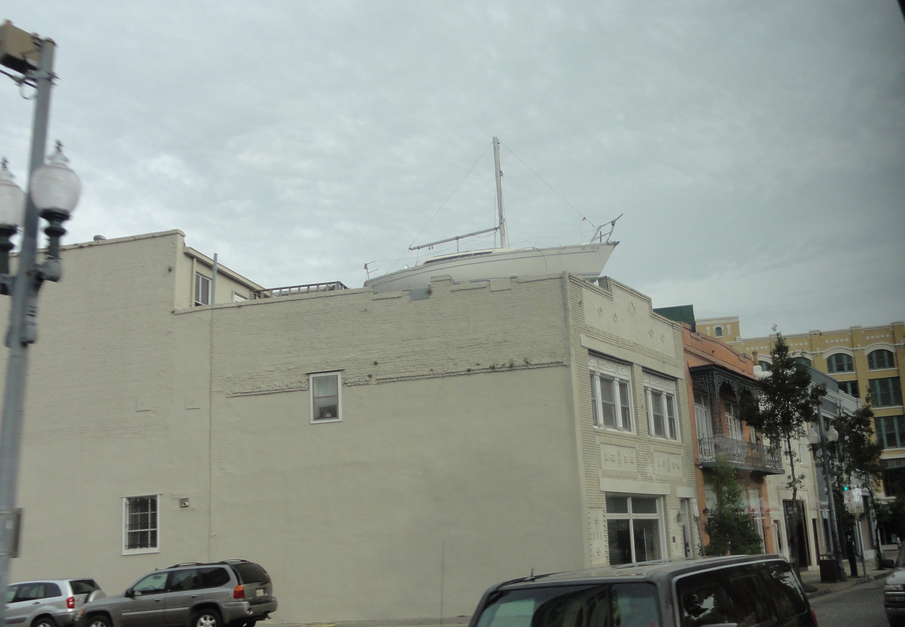 New Orleans house with boat on top